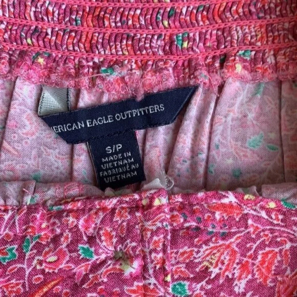 Vintage Pink skirt Floral dainty American Eagle mini ruffle small cottagecore‎